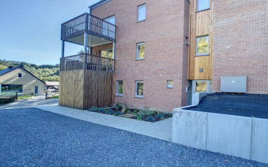 Duplex 3 chambres de 169 m² + terrasse à Trois-Ponts