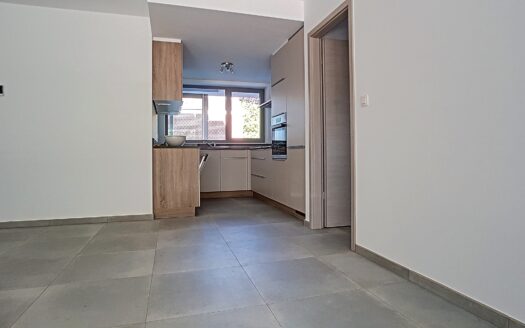 Appartement 2 chambres + parking et cave